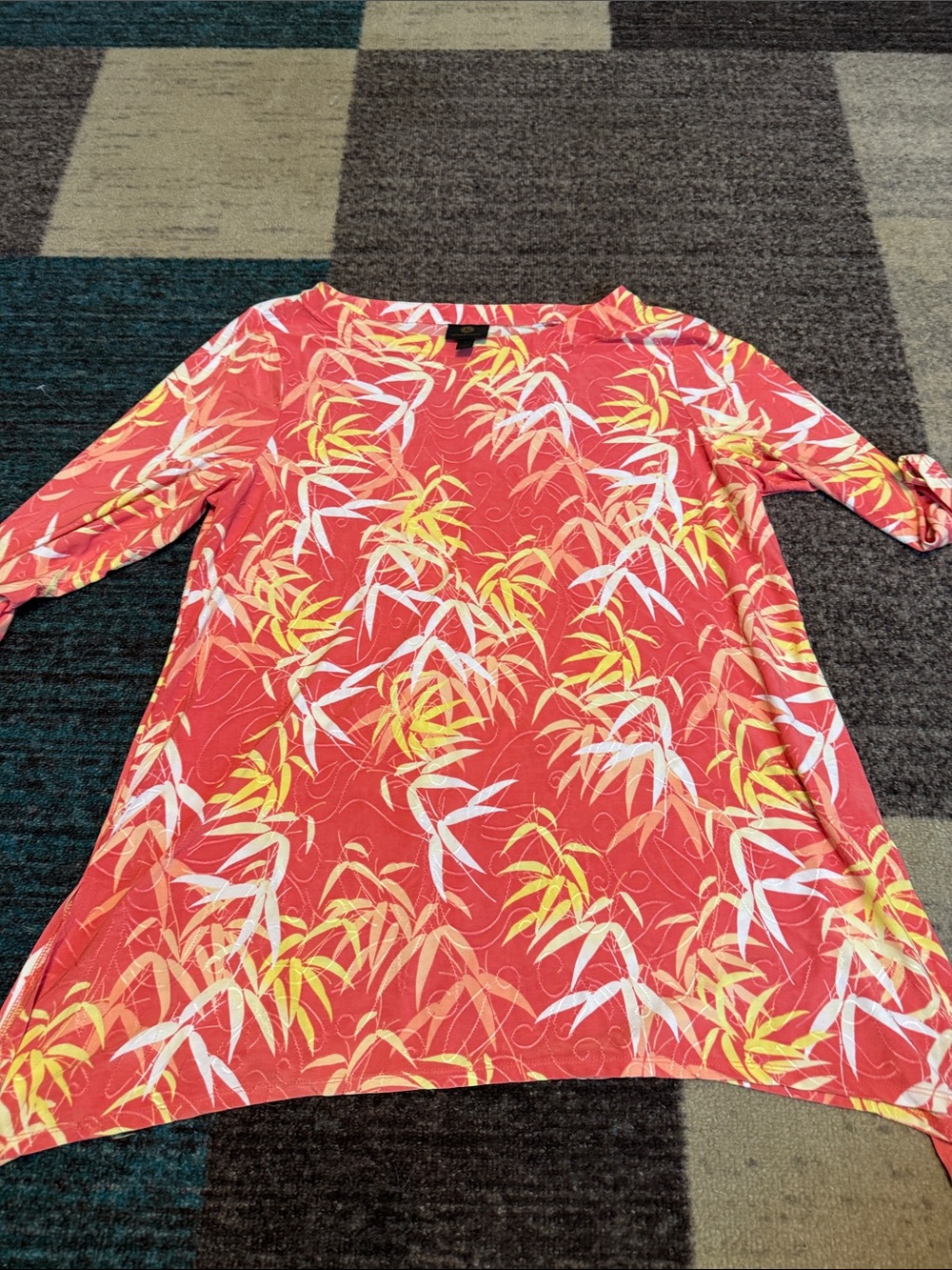 JM Collection Coral Floral-Leaf Tunic Top